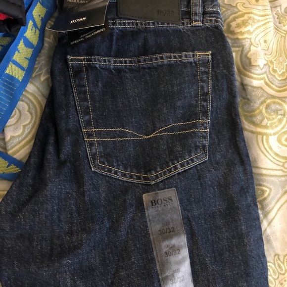 Men’s Hugo Boss Jeans - Picture 2 of 4